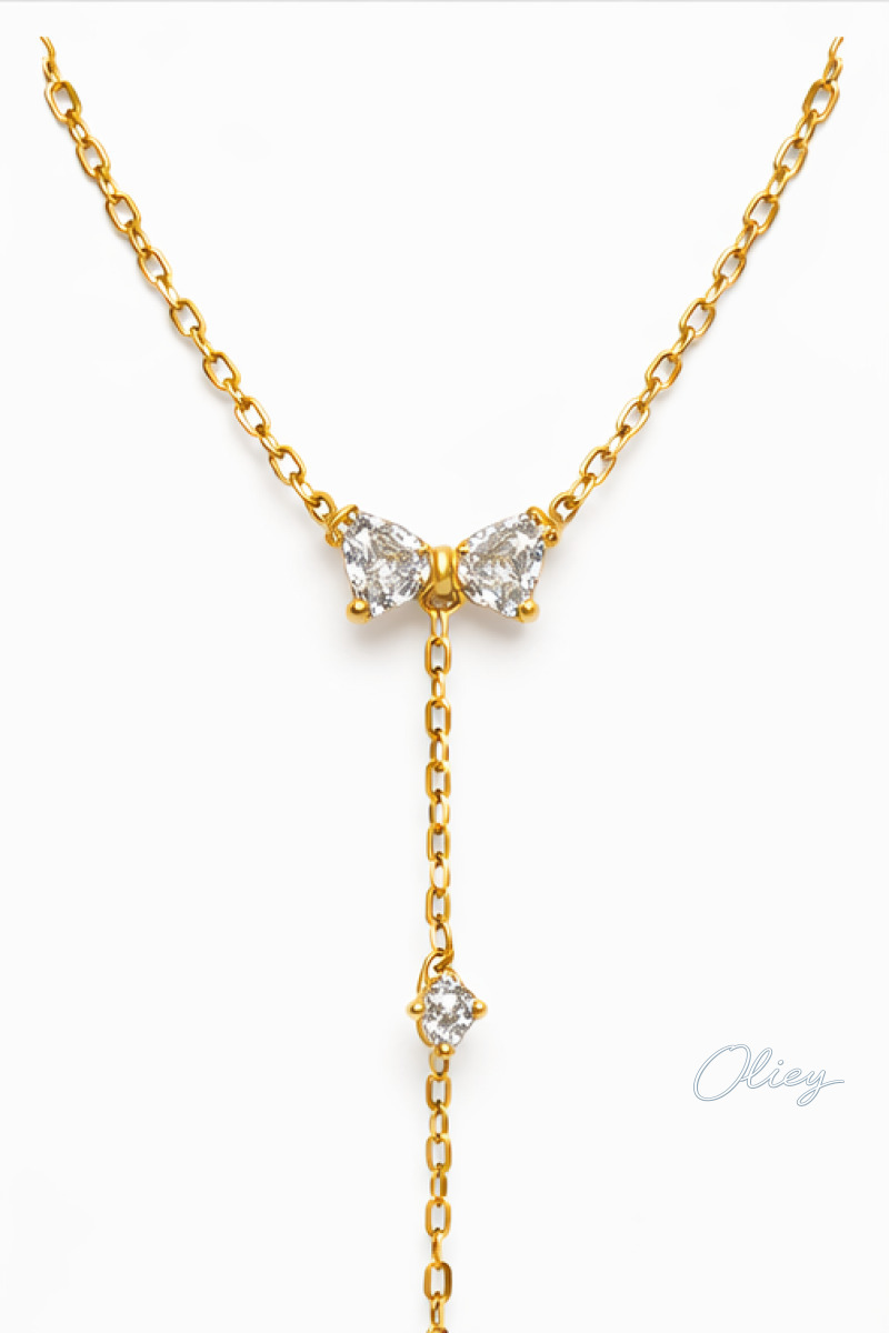 Silver Clover Bracelet with Cubic Zirconia